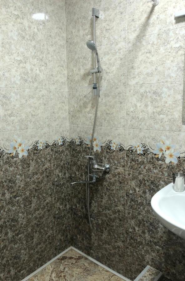 Hotel Martinichi Siğnaği Dış mekan fotoğraf